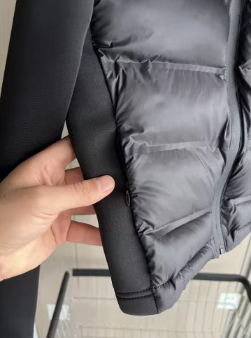 LOLA | Czarna Kurtka Puchowa z Kapturem